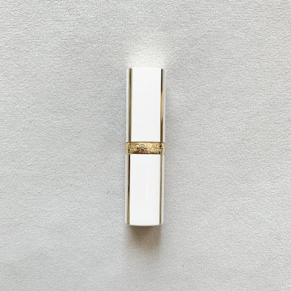 L'Oreal Age Perfect Lipstick - Picture 4 of 4